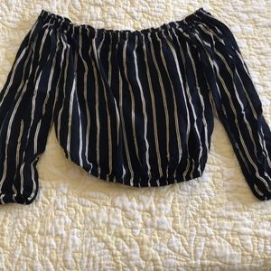 Brandy off the shoulder crop